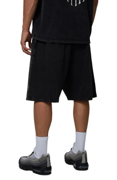 Good For Nothing Oversized Eagle Shorts In Black