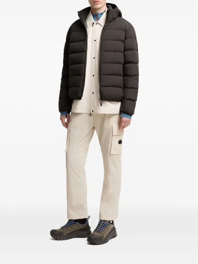 Moncler Arajoki Longue Saison Short Down Jacket
