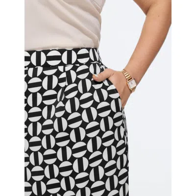 Bloomchic Geometric Print Pull-on Pants In Black