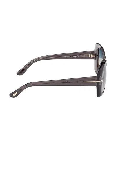 Tom Ford Sandra-02 52mm Square Sunglasses In Transparent