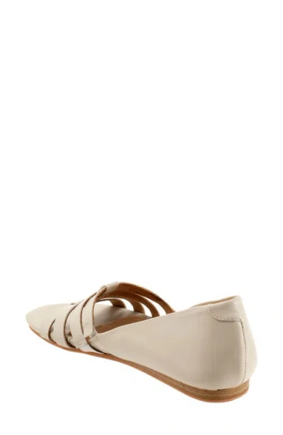 Softwalk Cozumel Sandal In White
