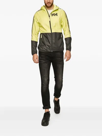 Helly Hansen 로고 프린트 후드 윈드브레이커 In Multi