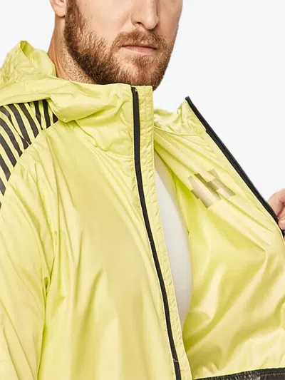 Helly Hansen 로고 프린트 후드 윈드브레이커 In Multi