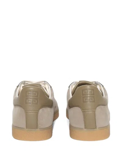 Givenchy 타운 스웨이드 로우탑 스니커즈 In Multi