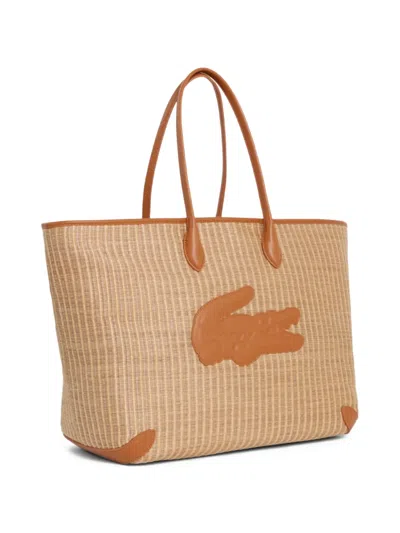 Lacoste 로고 아플리케 숄더 백 In Brown
