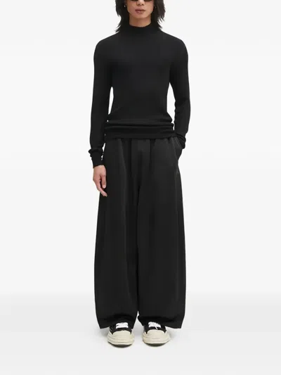 Visvim 골지 터틀 넥 스웨터 In Black