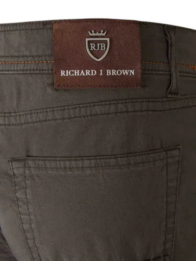 Richard J Brown 로고 패치 진 In Brown