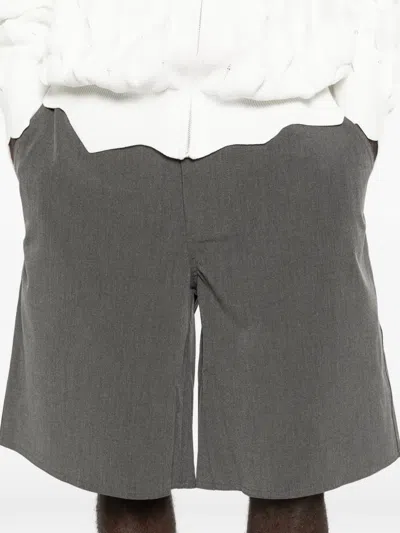 口袋西服短裤