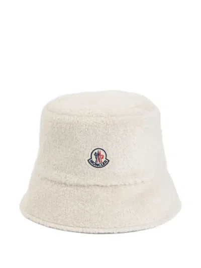 Moncler Logo Reversible Teddy Bucket Hat In Neutral