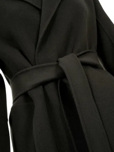 S Max Mara 벨트 노치드 라펠 코트 In Black