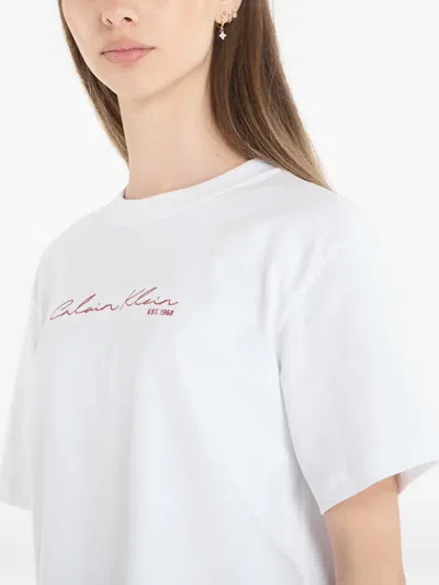 Calvin Klein 그래픽 박시 티셔츠 In White