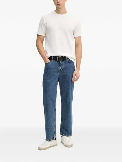 Armani Exchange 엠보스드 로고 반소매 티셔츠 In White