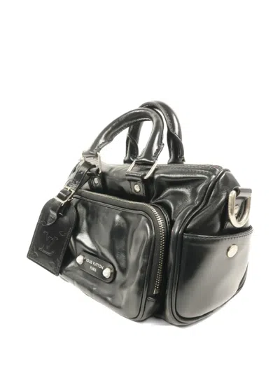 Louis Vuitton 25 키폴 카고 반둘리에 토트 백 In 블랙