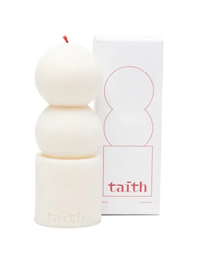 Taith 릴루 스택 디자인 캔들 In White