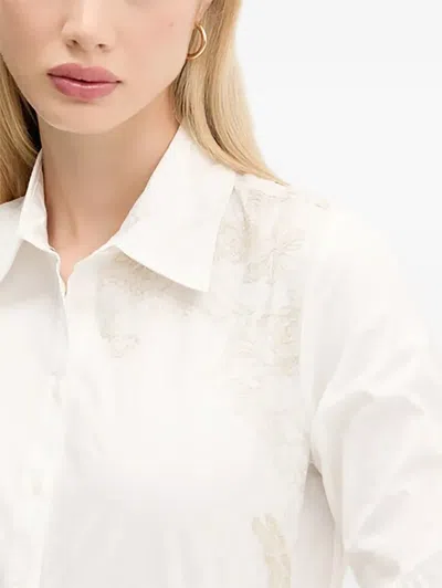 Desigual 브로이드로 자수 셔츠 In White