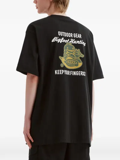 Fingercroxx Patch T-shirt In Black
