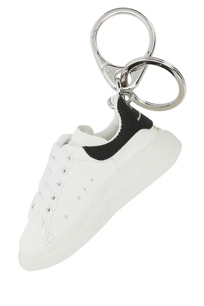 Alexander Mcqueen White Leather Key Ring In White