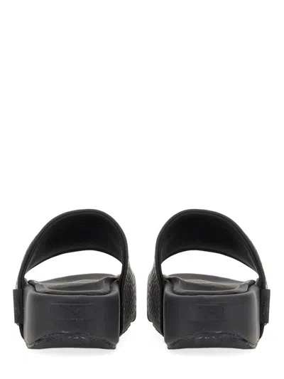Y-3 Slide Sandal In Black