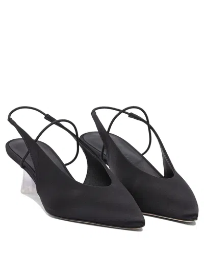 Studio Amelia Heeled Shoes In Black