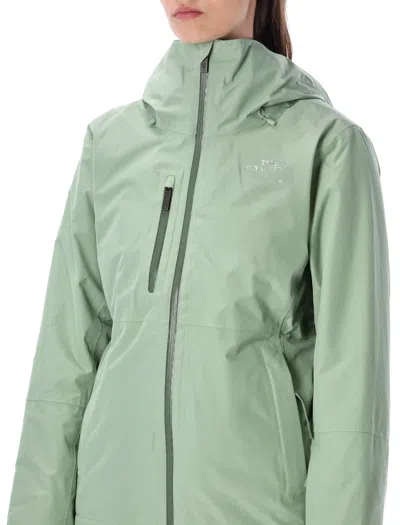 The North Face Green Polyester Solid Activewear In Green