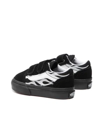 Vans "old Skool" Sneaker In Black