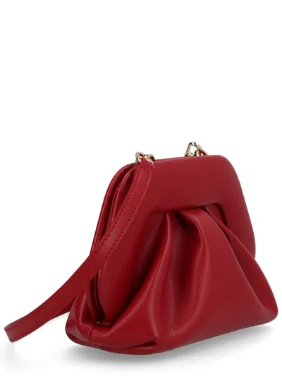 Themoirè In Red