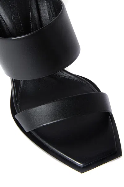 Alexander Mcqueen Leather Sandal In Black