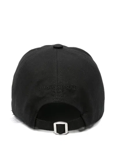 Maison Kitsuné Maison Kitsune' Dressed Fox Baseball Cap In Black