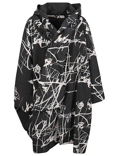 Moyuru Scribble-print Hooded Jacket In Black