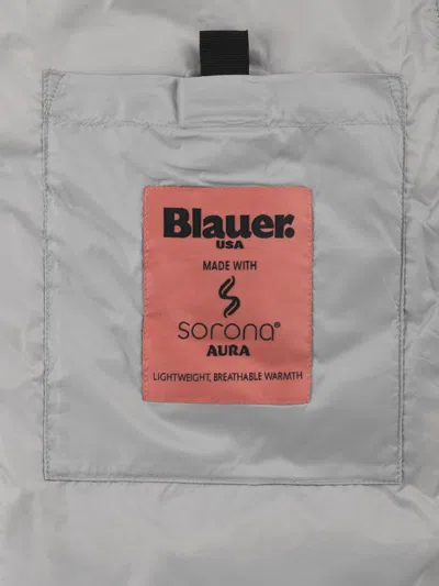 Blauer Jackets In White