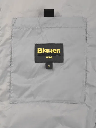 Blauer Jackets In White