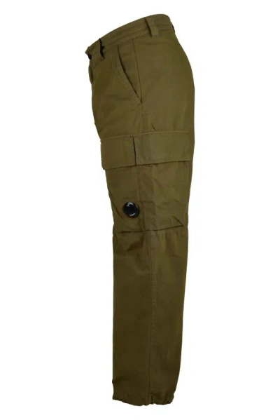 C.p. Company Cargo Pants In Green