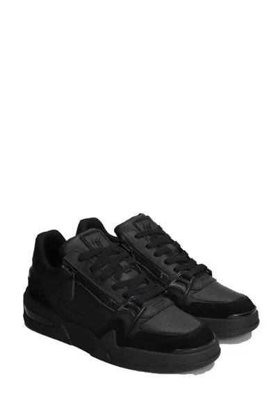Giuseppe Zanotti Black In Black