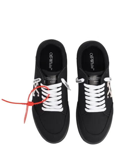 Off-white Vulcanized Low Sneaker In Black