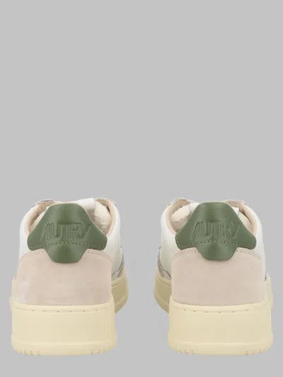 Autry In Neutral