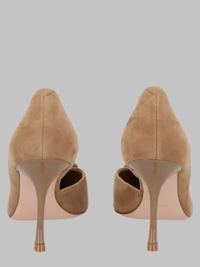 Roger Vivier In Brown