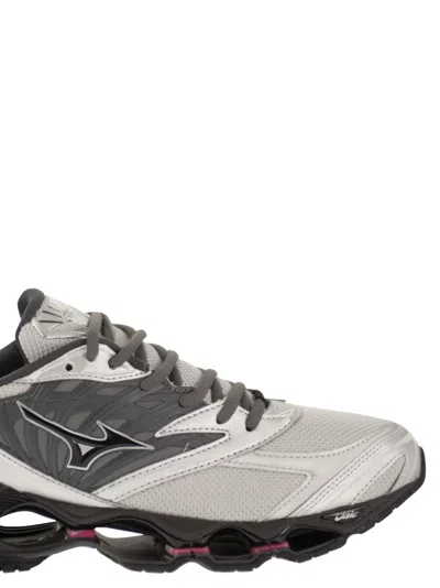 Mizuno Technical Mesh Trainers With A Cushioned Sole In Gray