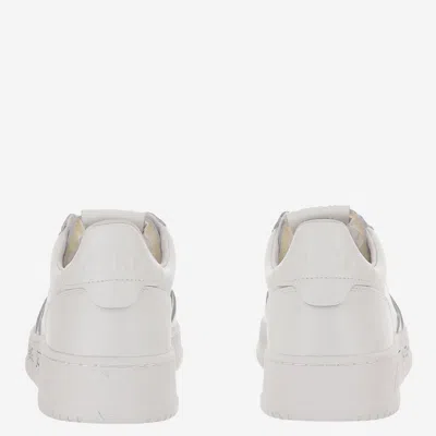 Autry In White