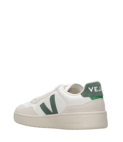 Veja Sneaker V90 In White
