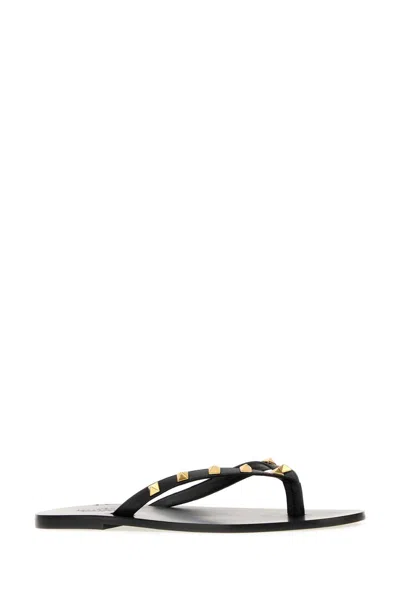 Valentino Garavani Black Cp Leather Sneakers In Black
