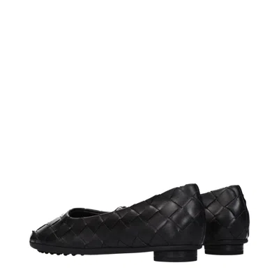Bottega Veneta Intrecciato Lambskin Ballet Flat In Black