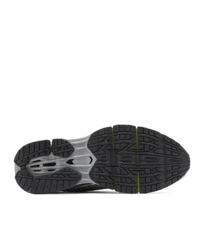 Mizuno Wave Prophecy Ls Leather Sneaker In Silver