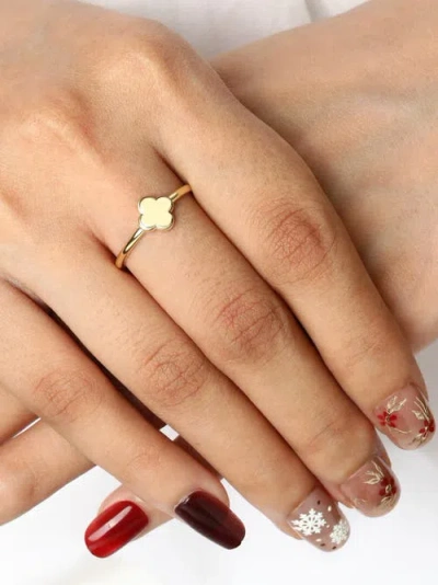 Devata Clover Ring In Gold
