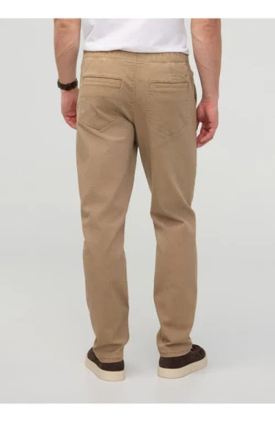Duer Flextwill Relaxed Pull On Pant In Brown