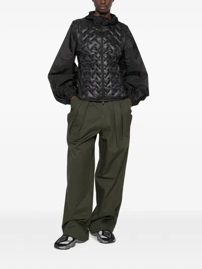 Moncler Mirage Packable 2-in-1 Short Down Jacket In Black