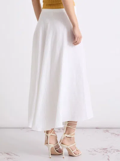 Marella Mllgiostra In White