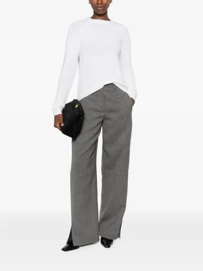 Base White Sweater In White