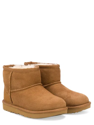 Ugg Mini Classic Ii In Brown