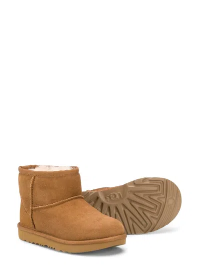 Ugg Mini Classic Ii In Brown