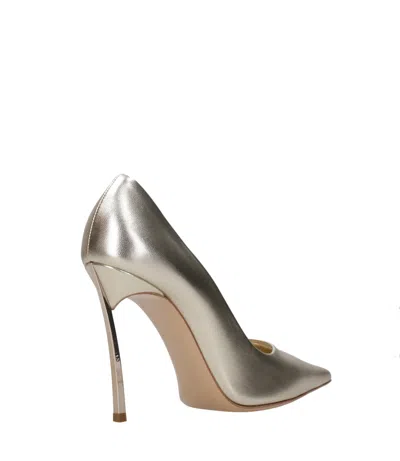 Casadei 卡萨迪和脚跟金色 In Multi